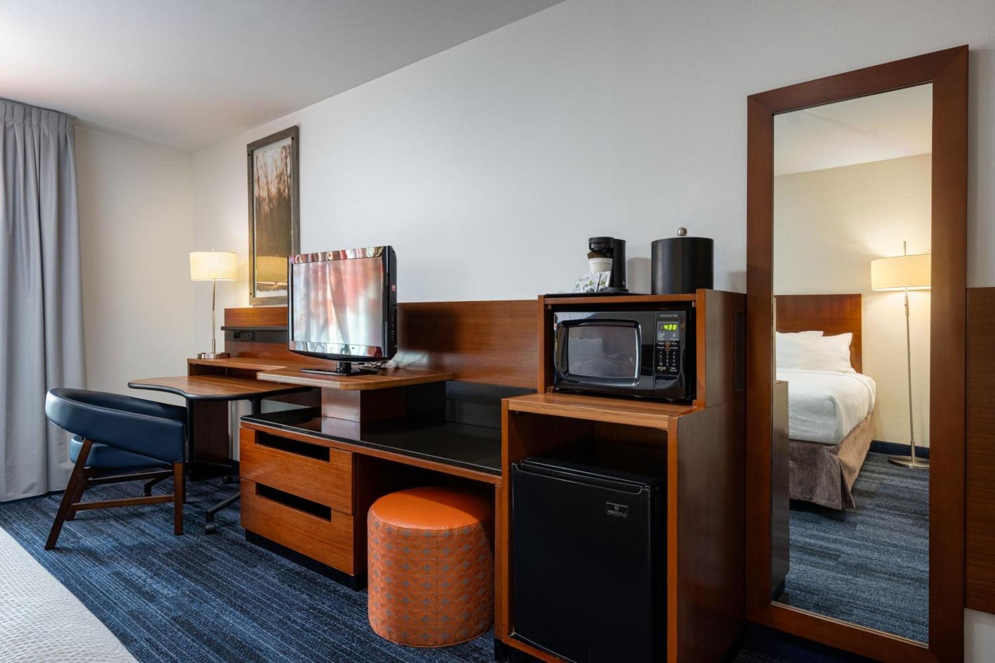 Fairfield Inn & Suites By Marriott Смітфілд Екстер'єр фото
