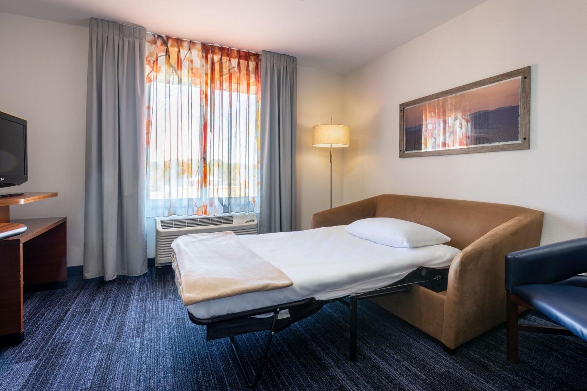 Fairfield Inn & Suites By Marriott Смітфілд Екстер'єр фото