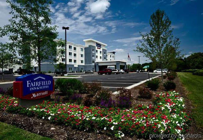 Fairfield Inn & Suites By Marriott Смітфілд Екстер'єр фото